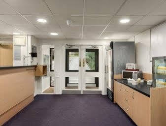 Days Inn Bridgend Cardiff Eksteriør bilde